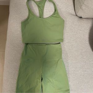 SET ACTIVE SPORTSBODY TOP & BIKER SHORTS